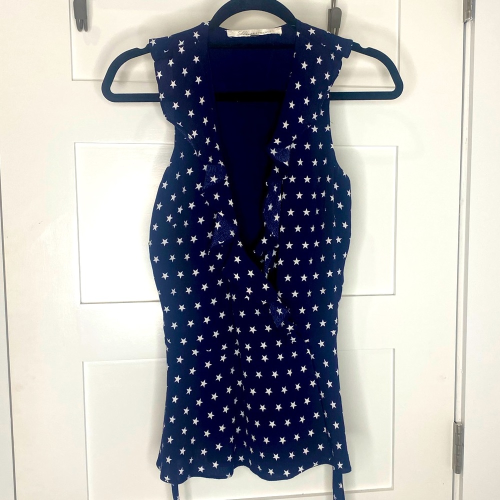 Lovers and friends wrap too
